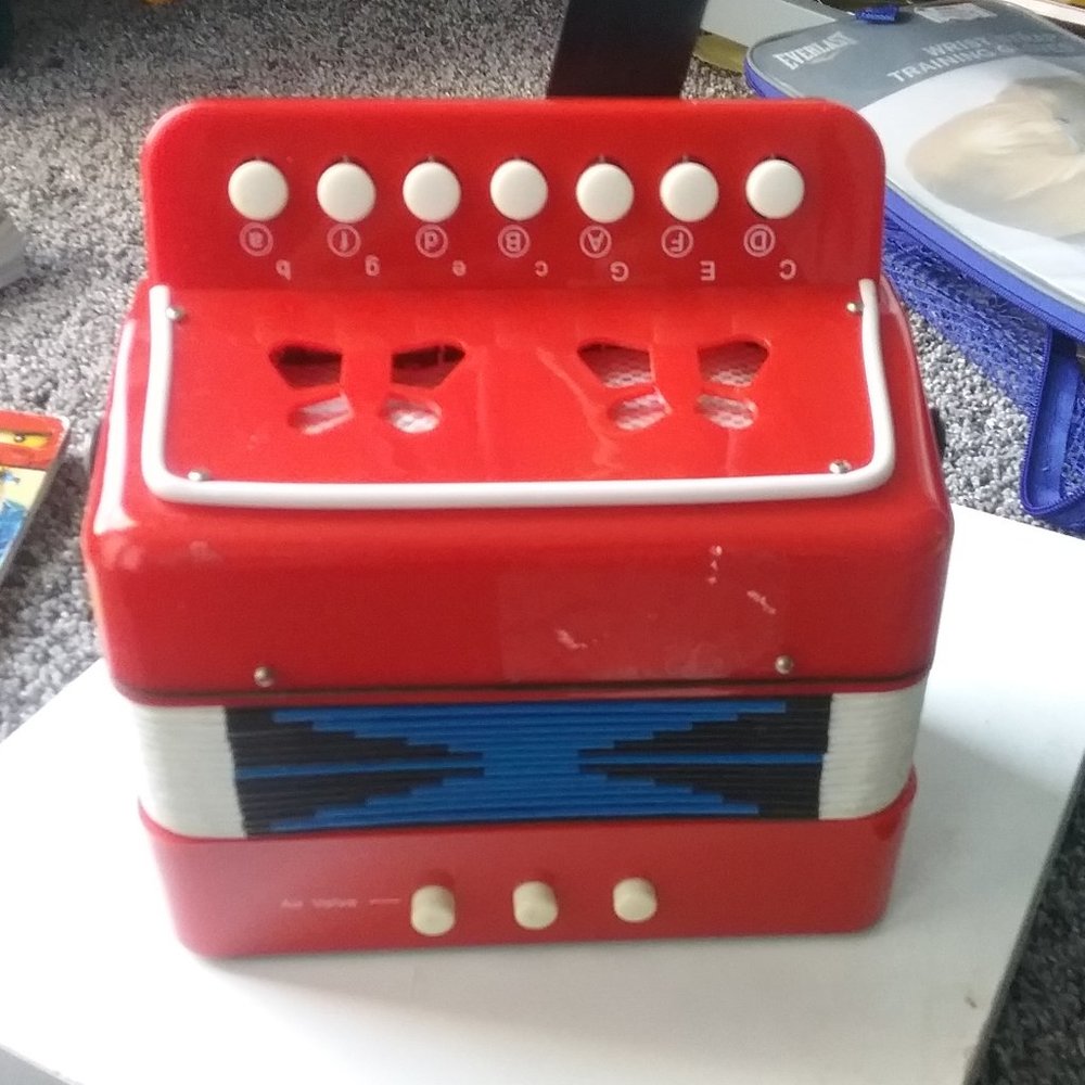 Small Accordion